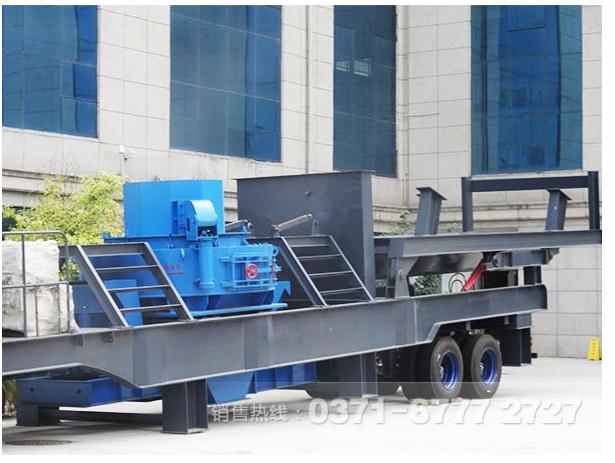 制砂機+振動篩移動破碎篩分設備