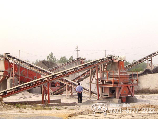 河卵石制沙生產線現場