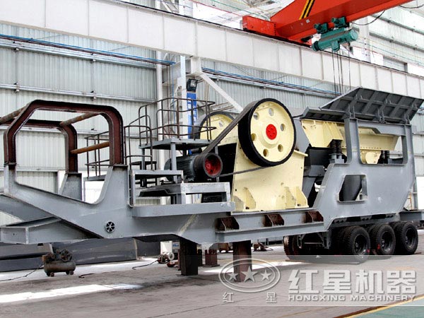 經典顎式輪胎式移動破石機