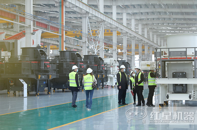 客戶來廠考察制砂機設備