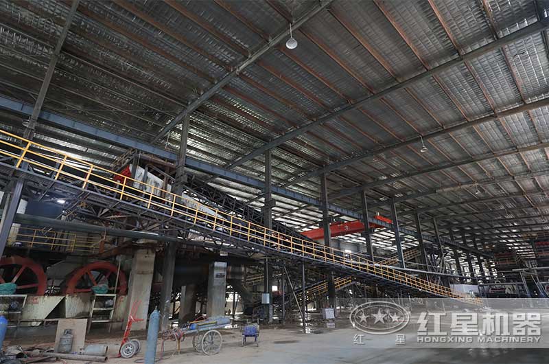 大型機制砂加工現場