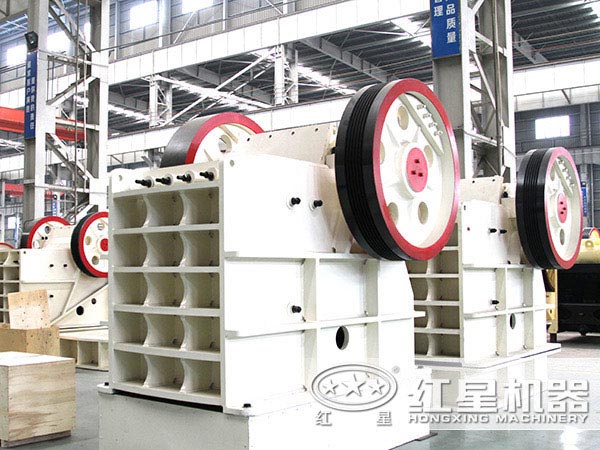 顎式破碎機展示