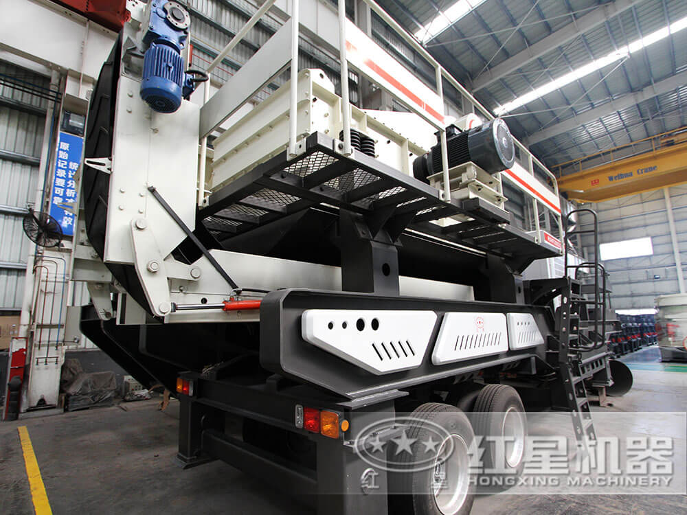 時產200噸的流動碎石機