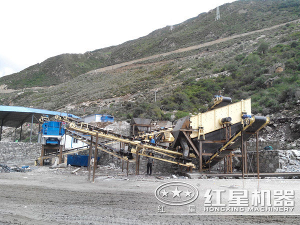 石英石制砂現場