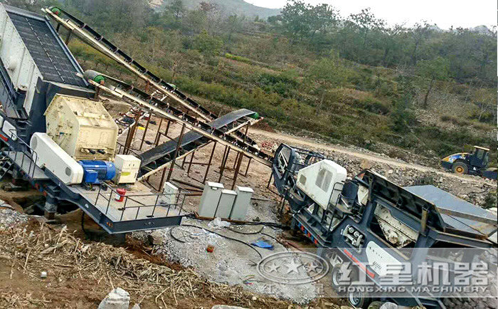 青石移動石子碎石機現場作業