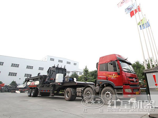 智能化操作，性能先進(jìn)的移動(dòng)破碎機(jī)