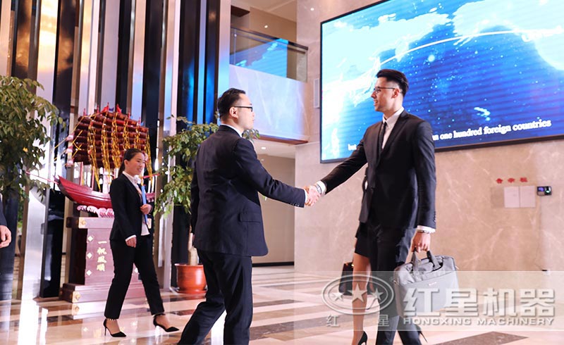 紅星機器客戶到廠參觀考察