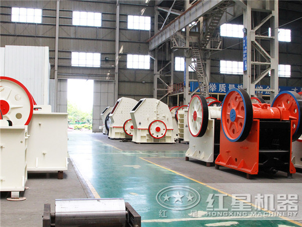 液壓破碎機生產車間