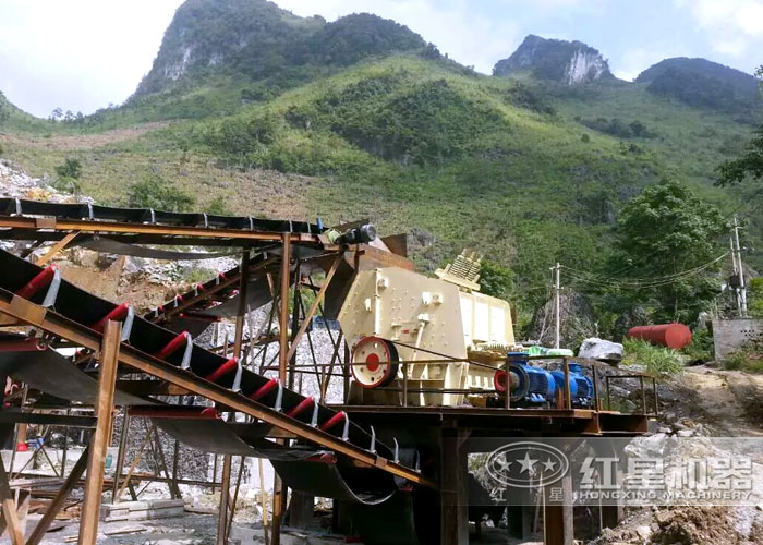 反擊式破碎機施工現場