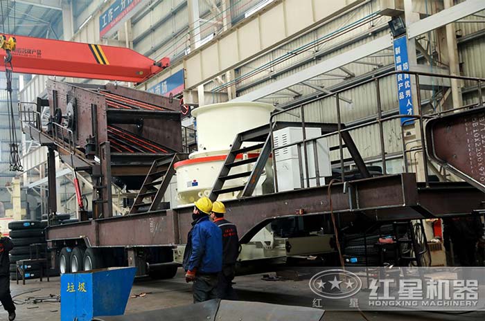 移動制砂機鑄造車間