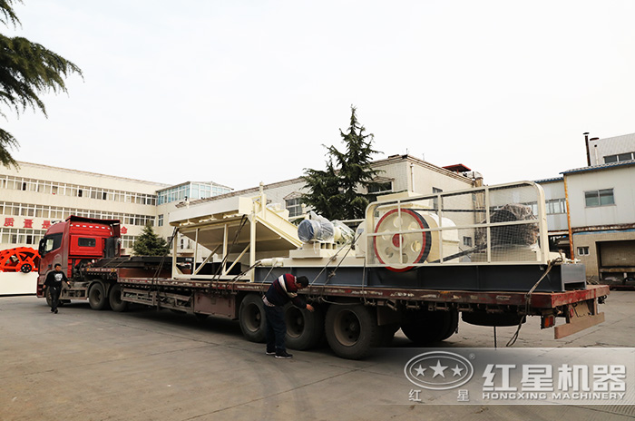 對輥式制砂機(jī)發(fā)貨圖