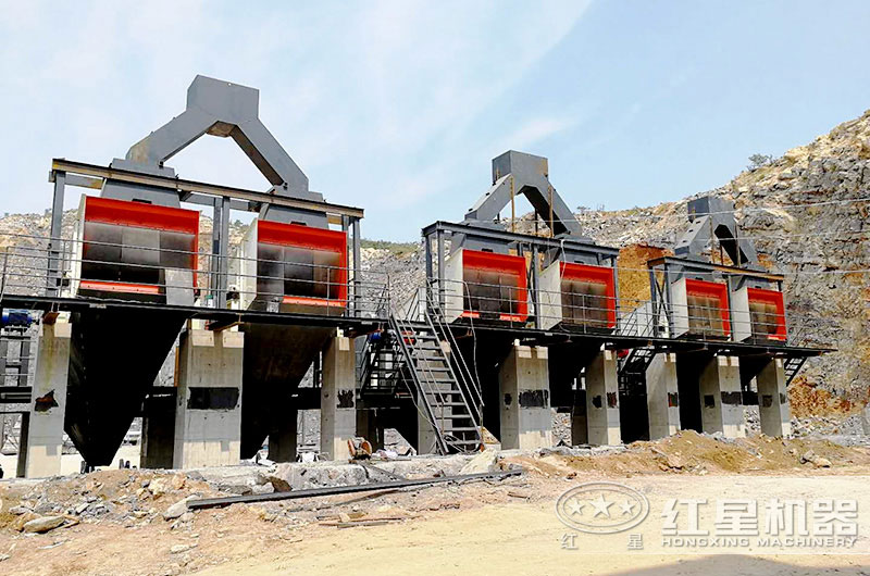 振動篩安裝現場