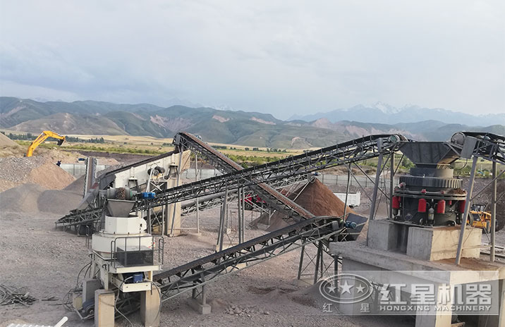 中型砂石企業(yè)加工現場展示