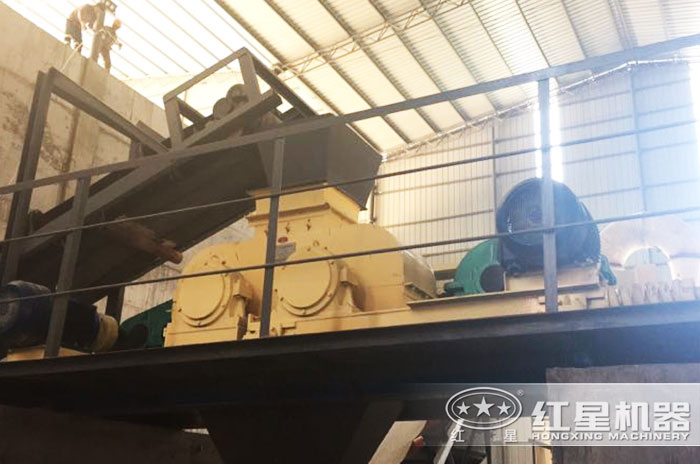 齒輥式煤炭破碎機設備試機現場