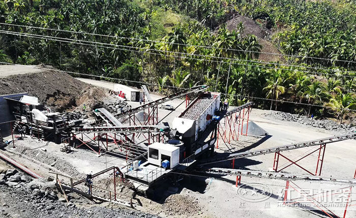 移動(dòng)鄂破搭配移動(dòng)圓錐破碎加工現(xiàn)場