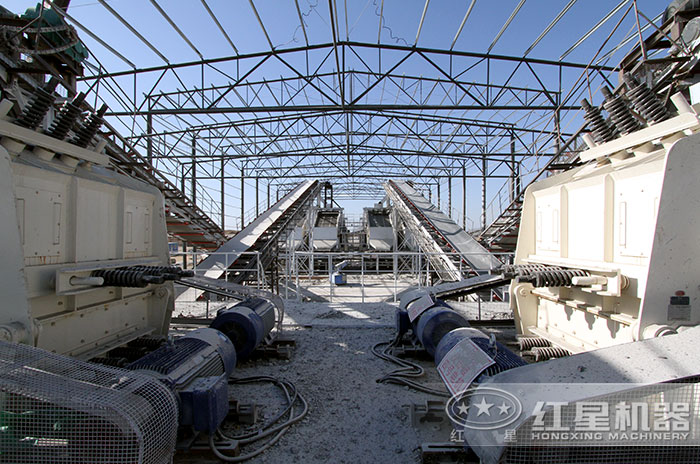 大型石料破碎機作業現場