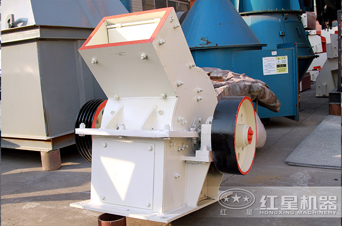 錘式制砂機一次破碎成型，節省企業設備投資