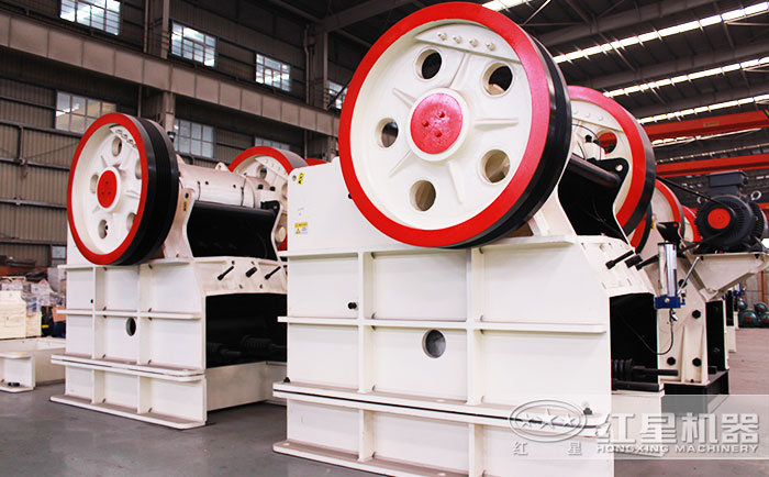 顎式破碎機(jī)，強(qiáng)破碎比，大處理量