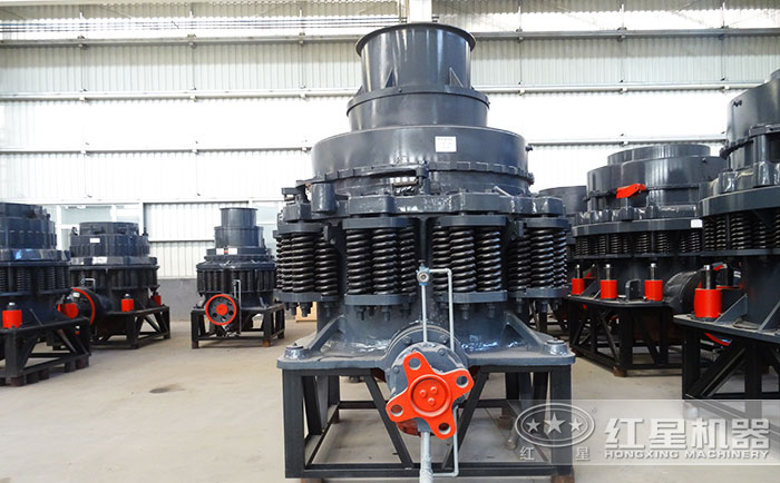 900彈簧圓錐破碎機設備展示