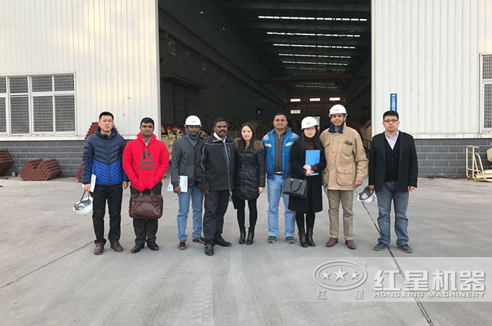 客戶到紅星機器廠家參觀考察設(shè)備