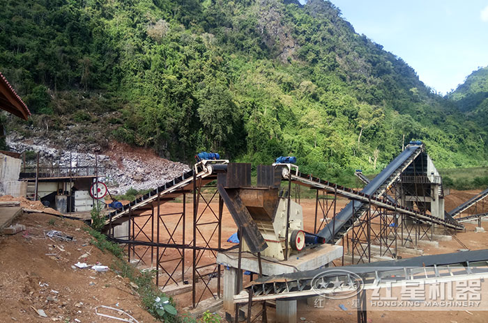 顎破+反擊破的破碎生產加工現場