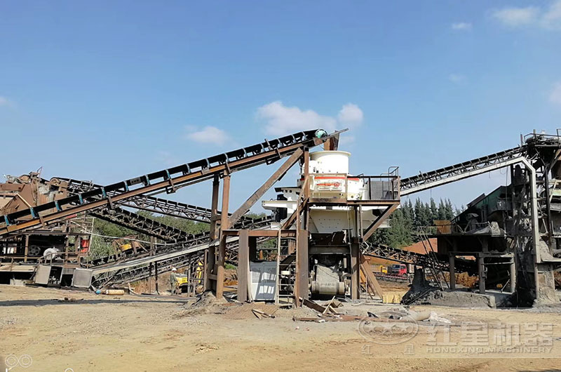 石料生產(chǎn)現(xiàn)場(chǎng)