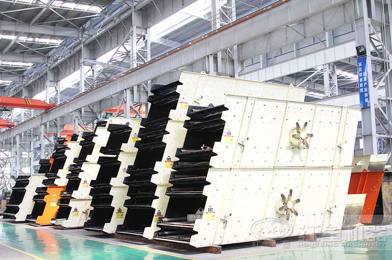 振動篩分離不同粒度成品