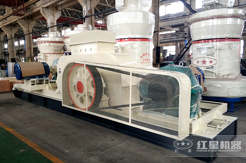 對(duì)輥式制砂機(jī)