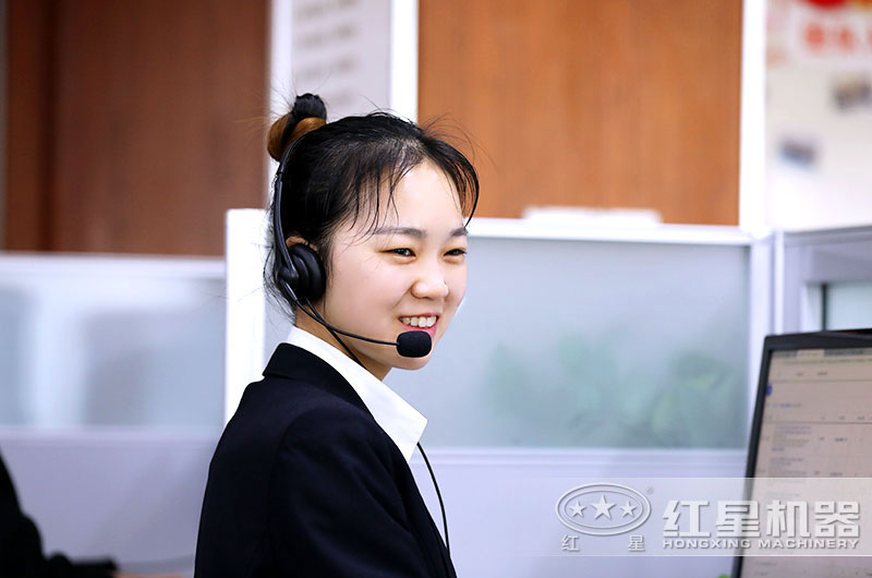 客服人員24小時在線服務