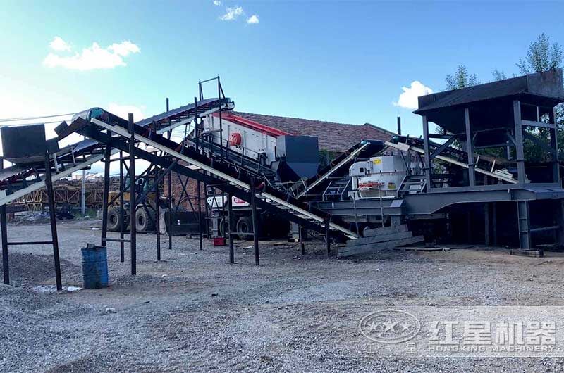 紅星機器為用戶配置的移動型大石頭碎成沙子設備