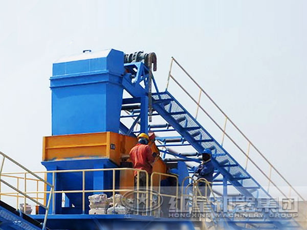 直接振動(dòng)篩設(shè)備應(yīng)用現(xiàn)場(chǎng)