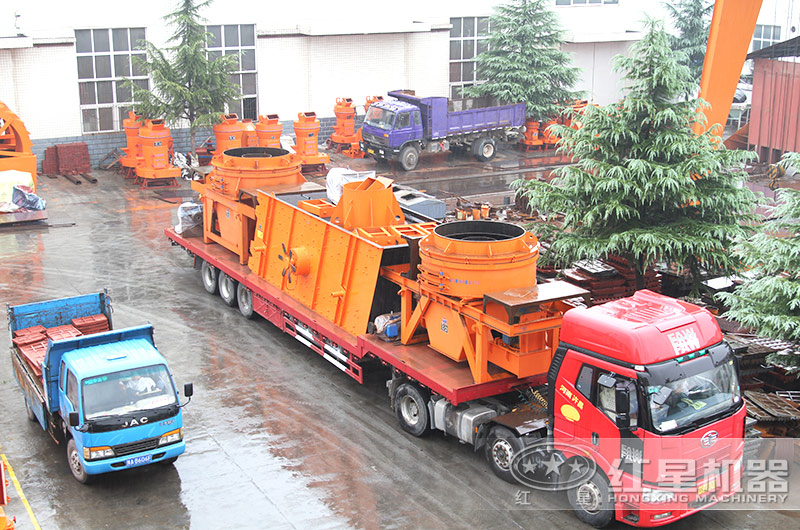 全套砂石破碎機設備發貨現場