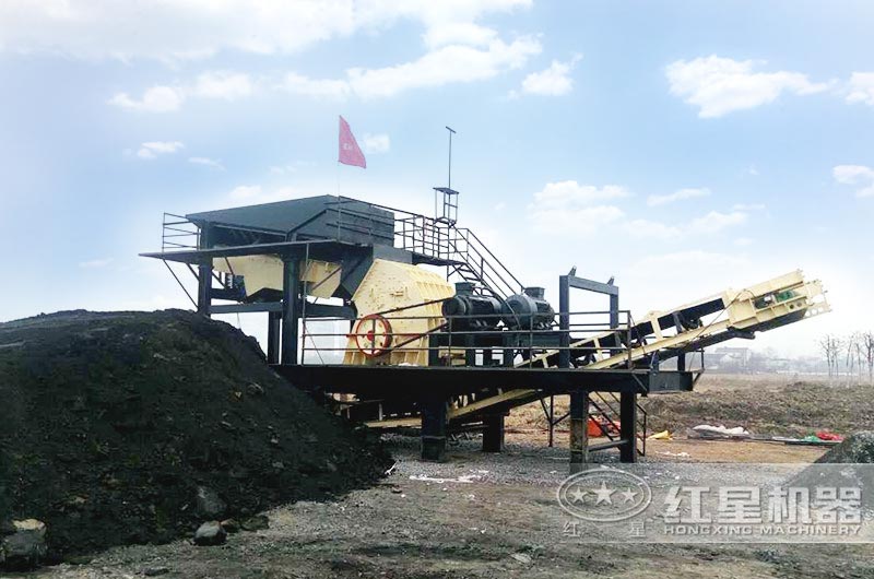 煤炭錘式破碎機作業現場